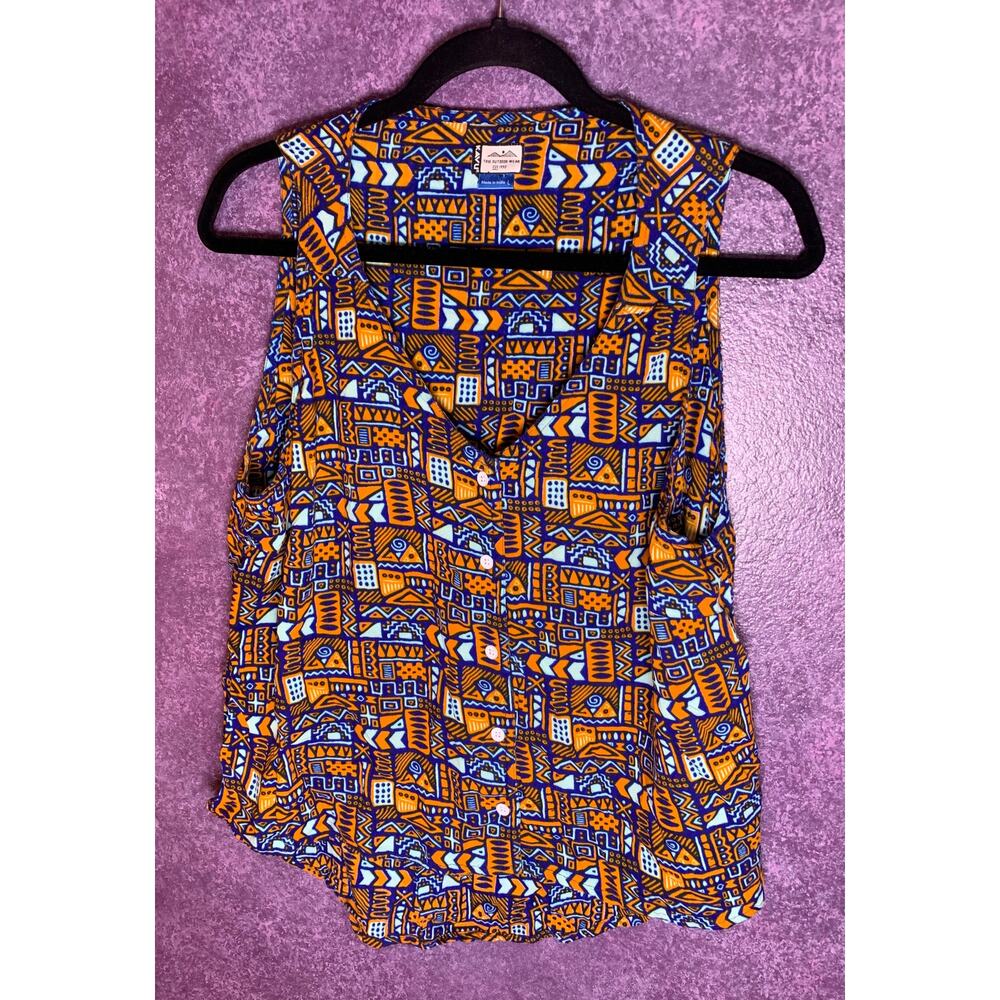 Kavi outdoor button-down tank top with high-low hem - L